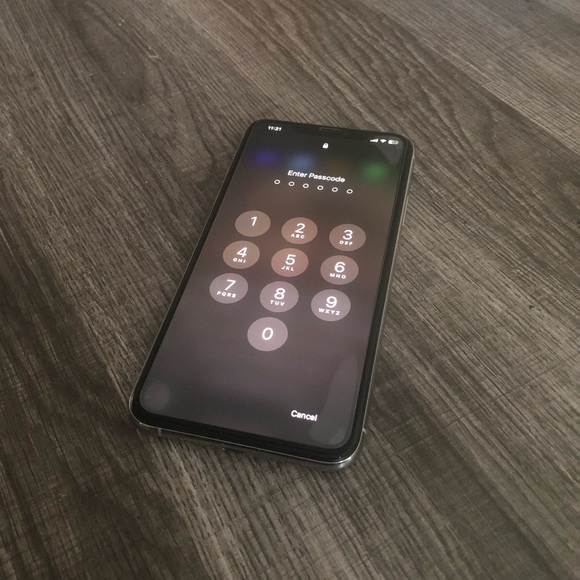 🍏 Apple 🍎 iPhone 11 📲 pro max 64GB - Picture 5 of 6